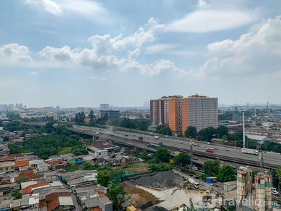 Apartemen West Vista - Well Appointed and Cozy Studio at West Vista Apartment By Travelio