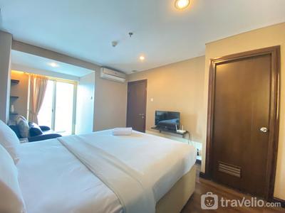 Apartemen El Royale - Deluxe and Well Appointed 2BR at El Royale Apartment By Travelio