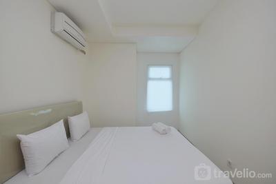 Apartemen Green Bay Condominium - Homey 1BR Apartment with City View Green Bay Condominium By Travelio