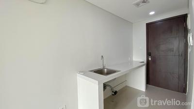 Apartemen Daan Mogot City - Unfurnished Studio with AC at 8th Floor Daan Mogot City Apartment By Travelio