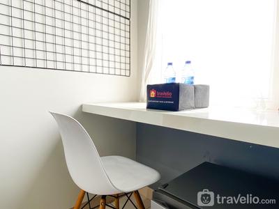 Apartemen Springlake Summarecon Bekasi - Modern and Nice Studio at Springlake Summarecon Bekasi Apartment By Travelio