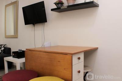 Apartemen Grand Dhika City Jatiwarna - Tranquil and Tidy 1BR Apartment at Grand Dhika City Jatiwarna By Travelio