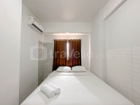 1BR Spacious and Vibrant at Tamansari Prospero Apartment By Travelio