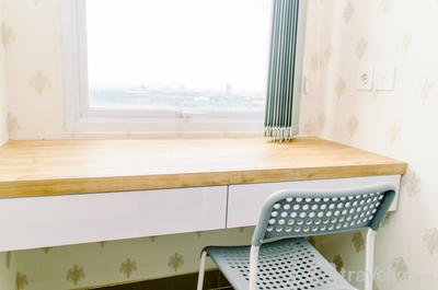 Apartemen B Residence - Fully Furnished Studio with Cozy Style Apartment at B Residence By Travelio