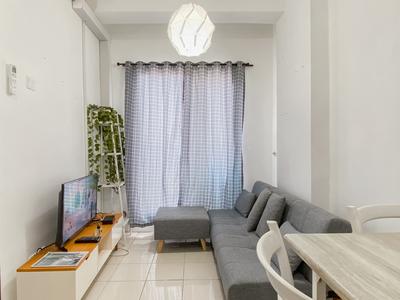 Cozy Living 2BR at Sunter Park View Apartment By Travelio