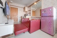 Apartemen Bintaro Park View - Spacious 1BR with Extra Room at Bintaro Park View Apartment By Travelio