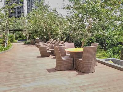 Apartemen Madison Park - 1BR Apartment Madison Park near Shopping Center By Travelio