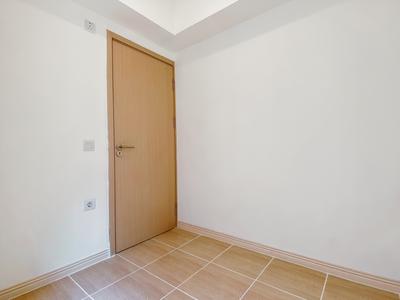 Apartemen Meikarta - Homey 2BR Unfurnished with AC in Living Room at Meikarta Apartment By Travelio