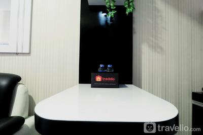 Apartemen Gunawangsa Merr - Cozy Living 2BR at Gunawangsa Merr Apartment By Travelio