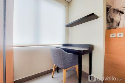 Apartemen B Residence - Homey and Comfort Studio Apartment at B Residence By Travelio