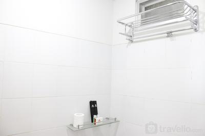 Apartemen Suites @Metro - Minimalist Studio Apartment at The Suite @Metro By Travelio