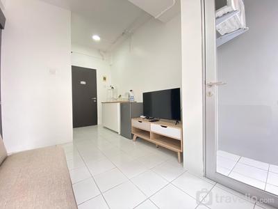 Apartemen Grand Asia Afrika - Spacious 1BR Apartment at Grand Asia Afrika By Travelio