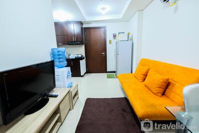 Apartemen Sky Terrace - 1BR Sky Terrace Lagoon Condo Apartment near Daan Mogot Mall By Travelio