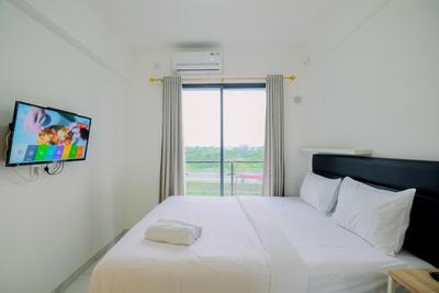 Good Studio at Sky House BSD Apartment near AEON Mall By Travelio