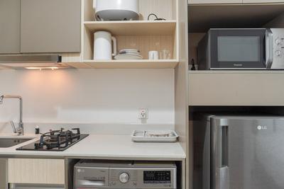 Apartemen Gold Coast - Minimalist and Comfort Stay Studio Gold Coast Apartment By Travelio