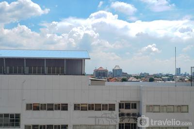 Apartemen Gunawangsa Manyar - Cozy Living 2BR Apartment at Gunawangsa Manyar By Travelio