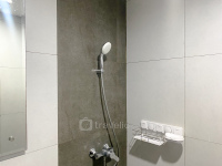 Apartemen LRT City Bekasi - White Toned Studio at LRT City Bekasi Apartment By Travelio