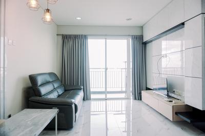 Apartemen Green Bay Condominium - Stunning and Spacious 2BR Green Bay Condominium Apartment By Travelio