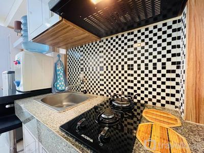 Apartemen Parahyangan Residence - Spacious Studio Room Apartment at Parahyangan Residence By Travelio