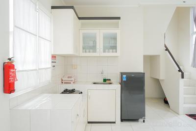 Guest House Vanya Park - Homey Studio at Alesha Vanya Park BSD Guest House (Sharing Bathroom) By Travelio