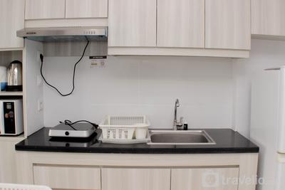 Apartemen Azalea Suites - Warm and Cozy Studio at Azalea Suites Apartment By Travelio