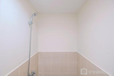 Apartemen Podomoro Golf View - Unfurnished 2BR with AC at 23rd Floor Podomoro Golf View Apartment By Travelio