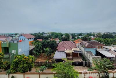 Apartemen Urban Heights Residence - Unfurnished Studio Apartment at 5th Floor Urban Heights Residences with AC By Travelio