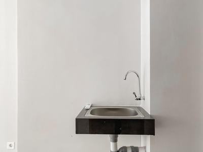 Apartemen Transpark Juanda Bekasi Timur - Best Unfurnished Studio at Transpark Juanda Bekasi Timur Apartment with AC By Travelio