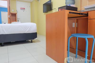 Apartemen Green Palace Kalibata - Lavish and Strategic Studio at Green Palace Kalibata Apartment By Travelio