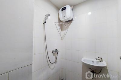 Apartemen Easton Park - Nice and Homey 1BR at Easton Park Apartment By Travelio