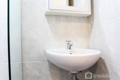 Apartemen Parkland Avenue - Minimalist and Posh Studio Parkland Avenue Apartment By Travelio