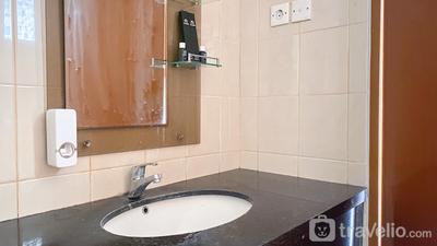 Apartemen Sahid Metropolitan - Cozy and Minimalist Studio Sahid Metropolitan Apartment By Travelio