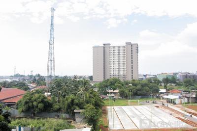 Apartemen Green Lake View - Studio Unfurnished at 5th Floor with AC Green Lake View Apartment By Travelio