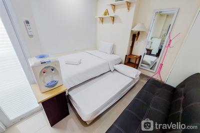 Apartemen B Residence - Fancy and Strategic Studio Apartment at B Residence By Travelio