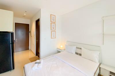 Apartemen Ciputra World 2 - Modern Look Studio Room at Ciputra World 2 Apartment By Travelio