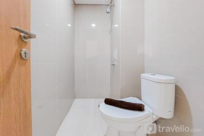 Apartemen B Residence - Homey and Comfort Studio Apartment at B Residence By Travelio