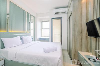 Cozy Stay Studio at Transpark Cibubur Apartment By Travelio