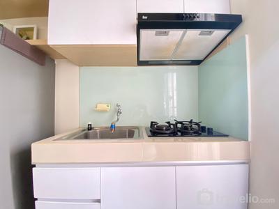 Apartemen Parahyangan Residence - Homey and Clean 1BR Apartment at Parahyangan Residence By Travelio