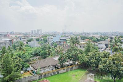Apartemen Green Lake View - Unfurnished Studio with AC at 8th Floor Green Lake View Apartment By Travelio