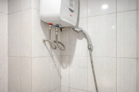 Apartemen Monroe Tower - Wooden Accents Studio at Monroe Tower Apartment By Travelio