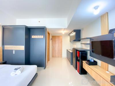 Apartemen LRT City Jatibening - Comfy Studio at Gateway Park LRT City Bekasi Apartment By Travelio