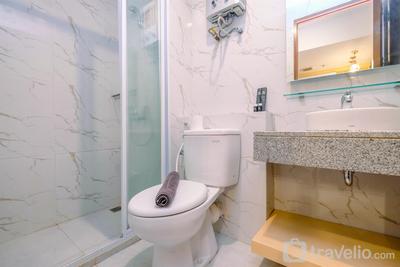 Apartemen Grand Kamala Lagoon - Modern and Spacious Studio with City View Grand Kamala Lagoon Apartment By Travelio