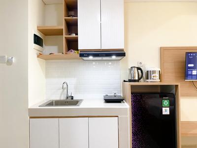 Apartemen Pollux Chadstone - Minimalist and Strategic Studio at Pollux Chadstone Apartment By Travelio