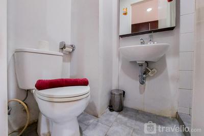 Apartemen Kubikahomy - Warm and Cozy Studio (No Kitchen) at Kubikahomy Apartment By Travelio