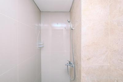 Apartemen Transpark Cibubur - Modern Look and Comfortable 2BR at 17th Floor Transpark Cibubur Apartment By Travelio