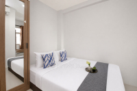 Elegant and Comfort Stay 2BR at Oak Tower Apartment By Travelio