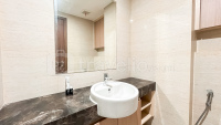 Apartemen Arandra Residence - Elegant 3BR Apartment with Private Lift at Arandra Residence By Travelio