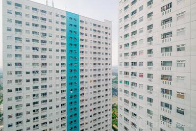 Apartemen Green Pramuka City - Cozy Studio with Direct Access to Mall Green Pramuka City Apartment By Travelio
