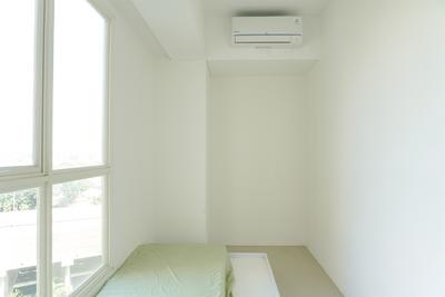Apartemen Silk Town Alexandria - Unfurnished with AC at 2nd Floor 2BR Silk Town Alexandria By Travelio