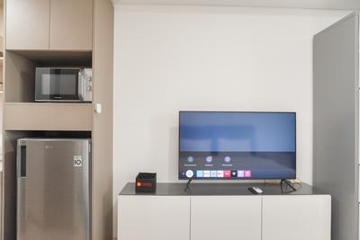 Apartemen Gold Coast - Minimalist and Comfort Stay Studio Gold Coast Apartment By Travelio